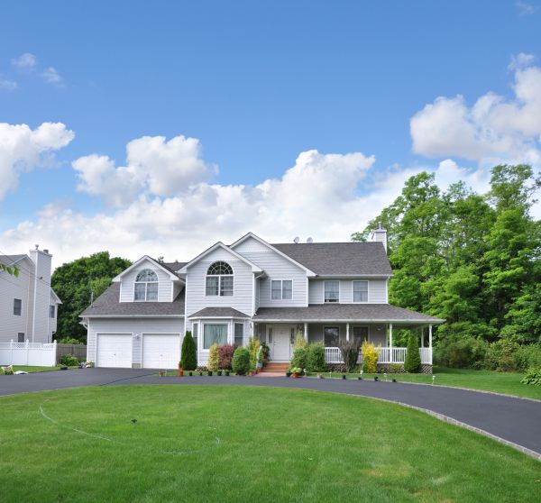 Asphalt Driveway Sealcoating in Valparaiso