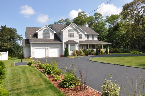 Driveway Resealing in Valparaiso