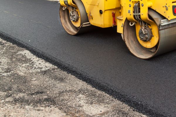 Asphalt Driveway Resurfacing in Valparaiso