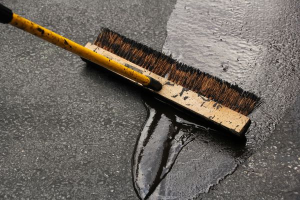 Asphalt Driveway Sealing in Valparaiso