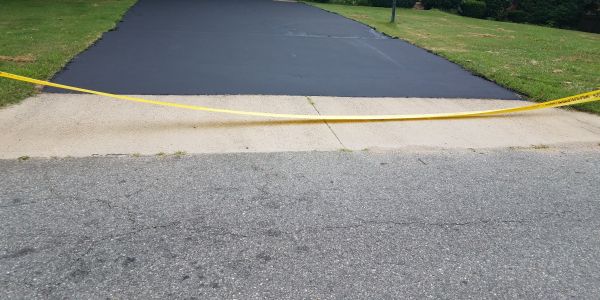 Driveway Sealcoating in Valparaiso