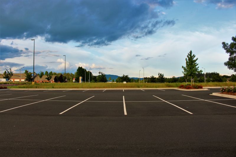 Commercial Parking Lot Sealing